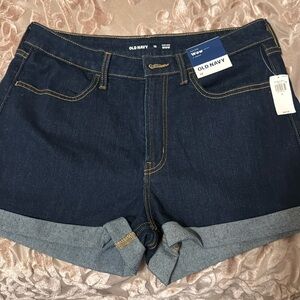 NEW Never Worn Old Navy Women’s Denim High Rise Shorts Size 12
